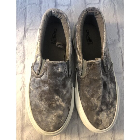 Grey Plush Velour Slip Ons Size 1 - Picture 2 of 6